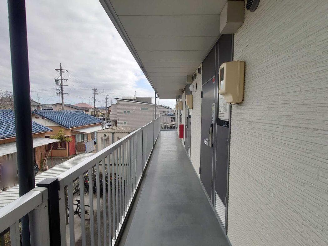 Room image 10