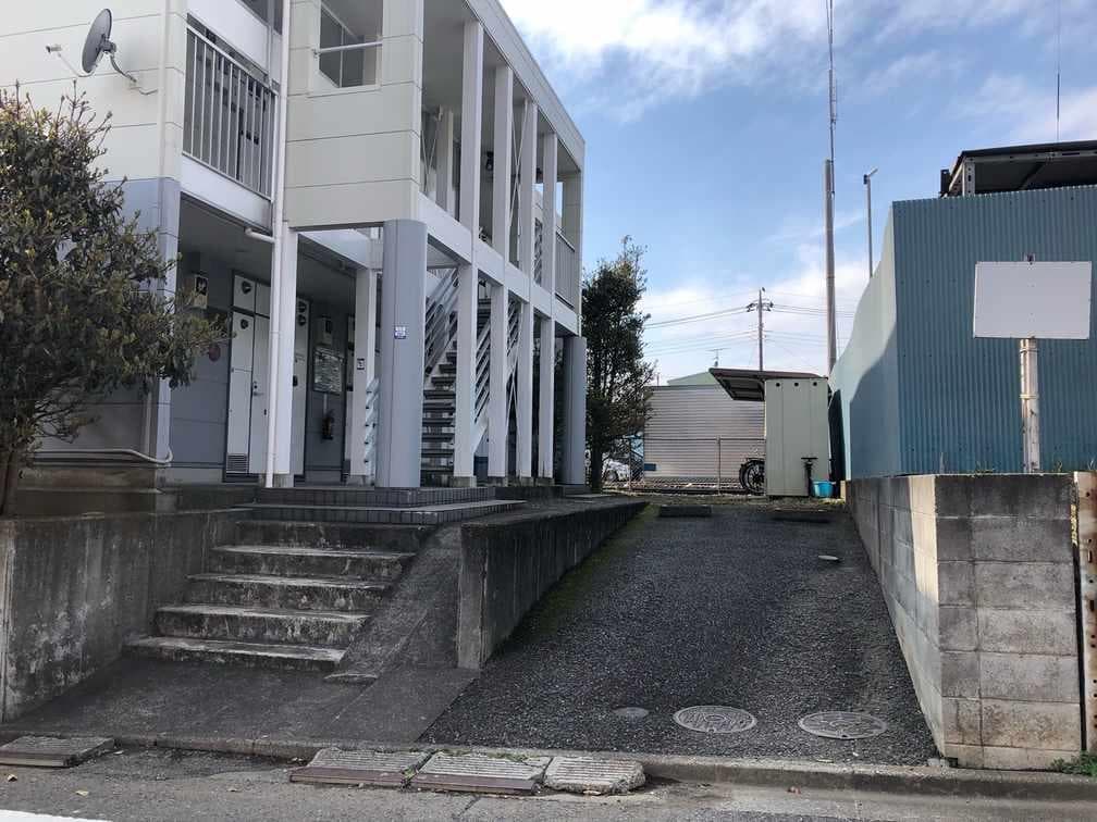 Room image 11