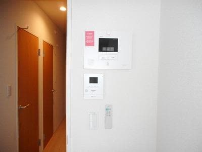 Room image 14
