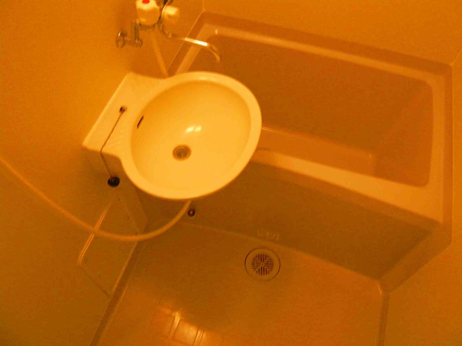 Room image 12
