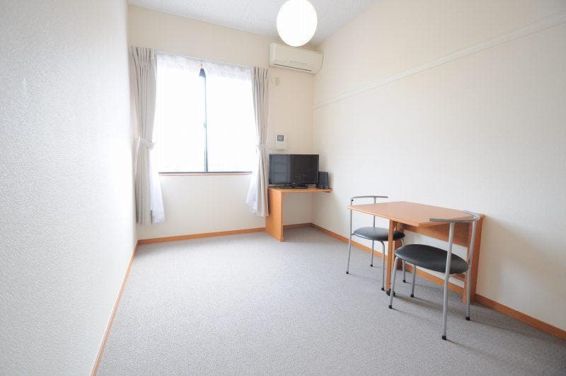 Preview interior of leopalace Kaze no Oka