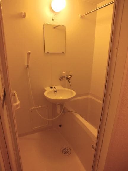 Room image 11