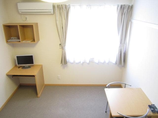 Preview interior of LEONEXT Serendip Kawashima