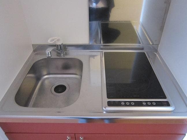 Room image 8