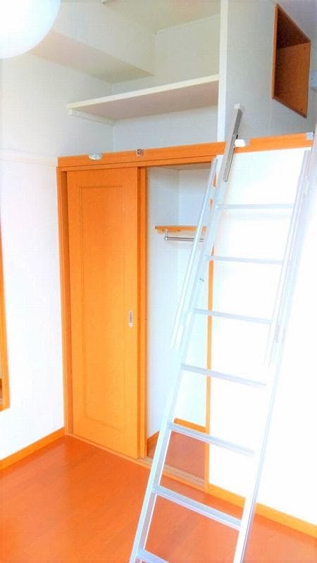 Room image 9