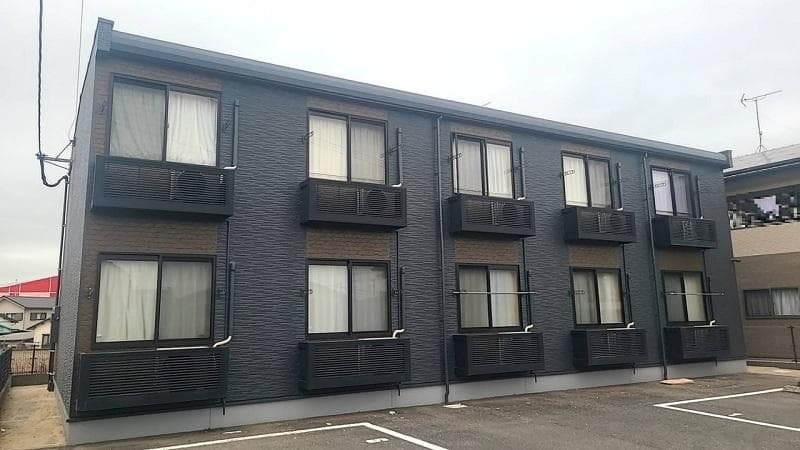 Main exterior of leopalace West Side BB