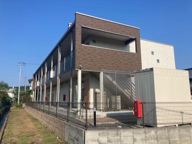 Main exterior of CLEINO N Village
