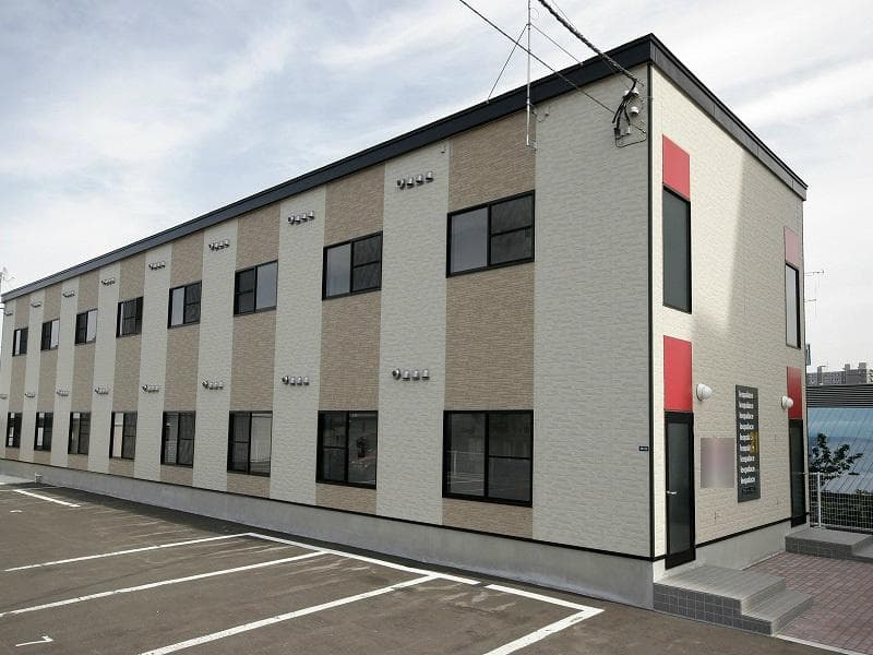Main exterior of leopalace Minami Otaru