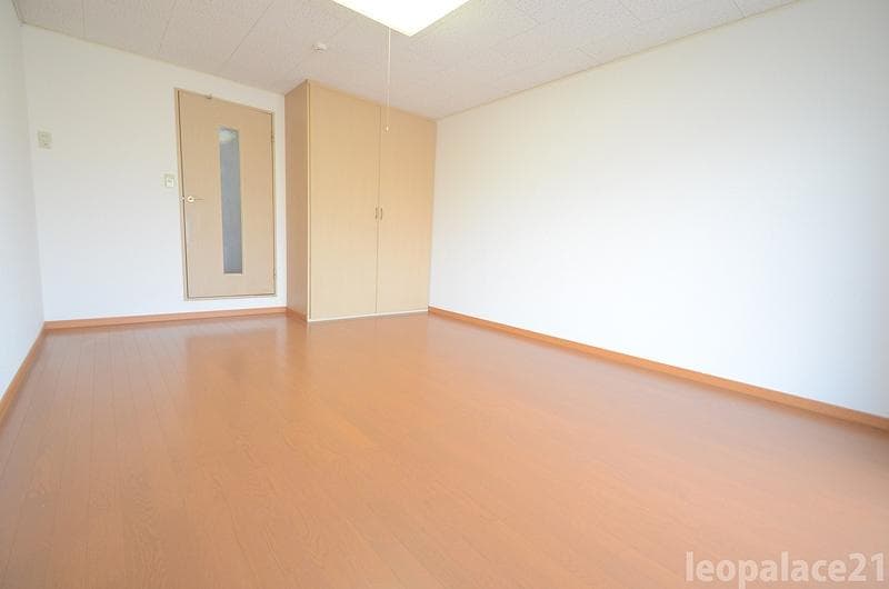 Preview interior of leopalace MITO II