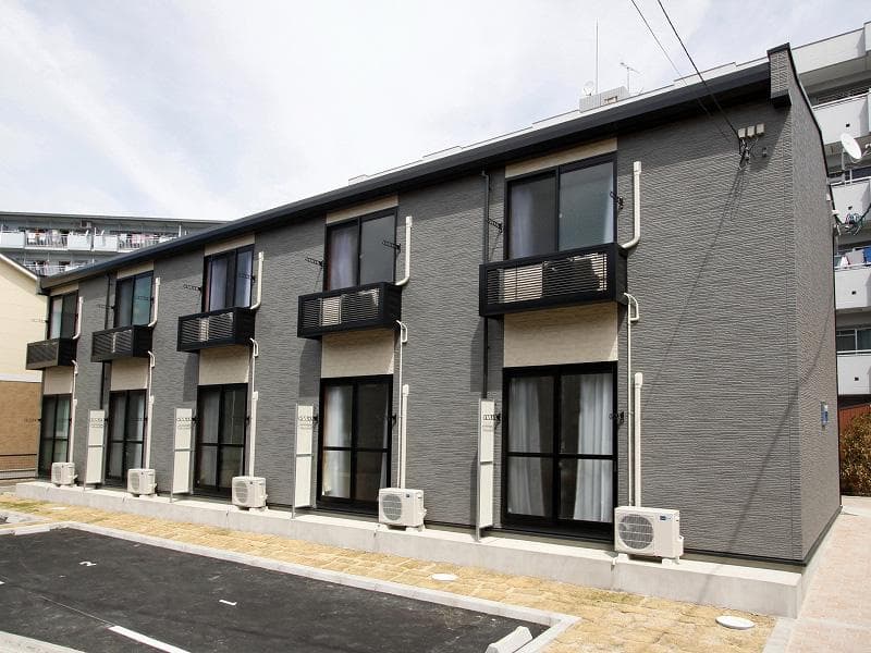 Main exterior of leopalace Tobe Shita