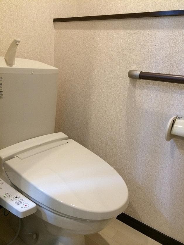 Room image 11