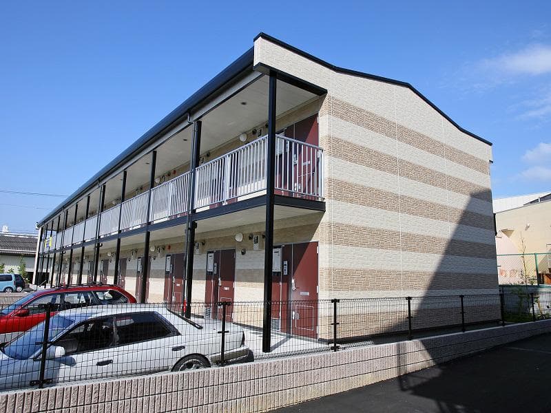 Main exterior of leopalace Bloom Fuseo