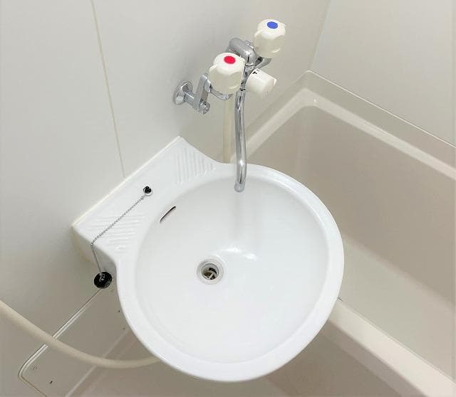 Room image 9