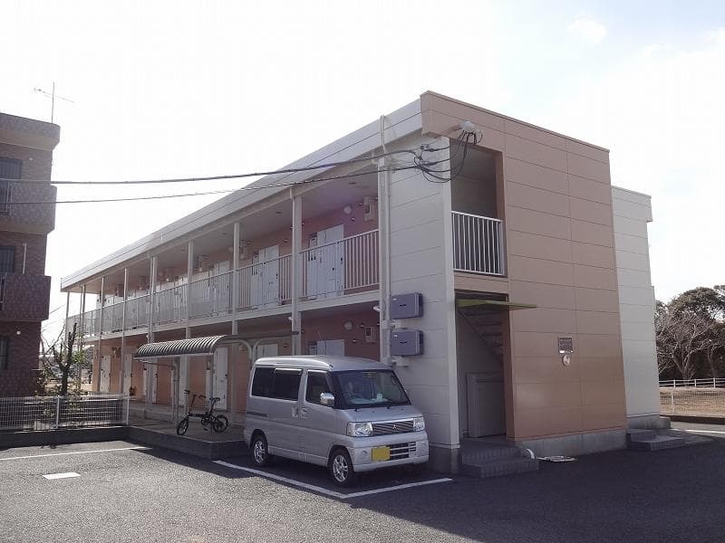 Main exterior of leopalace MK