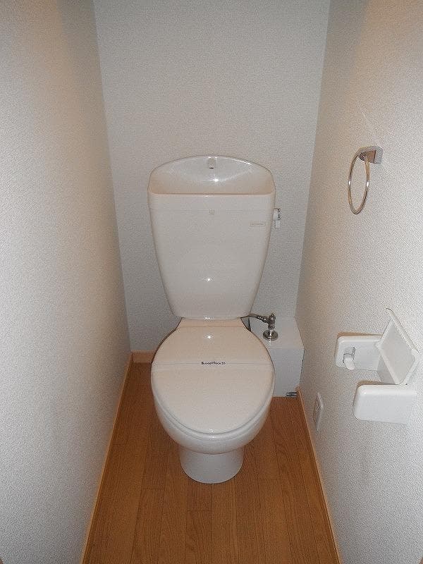 Room image 9