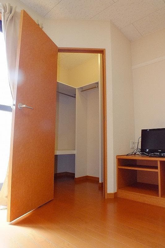 Preview interior of leopalace Hinata