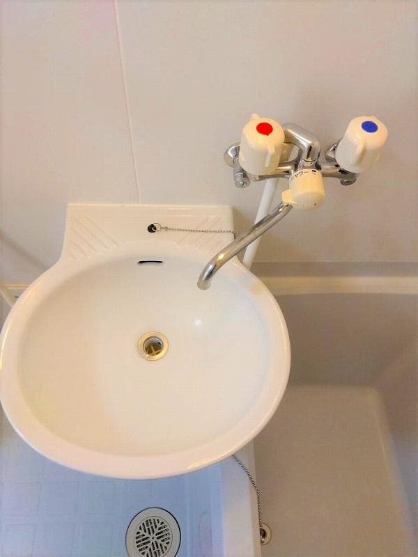 Room image 9