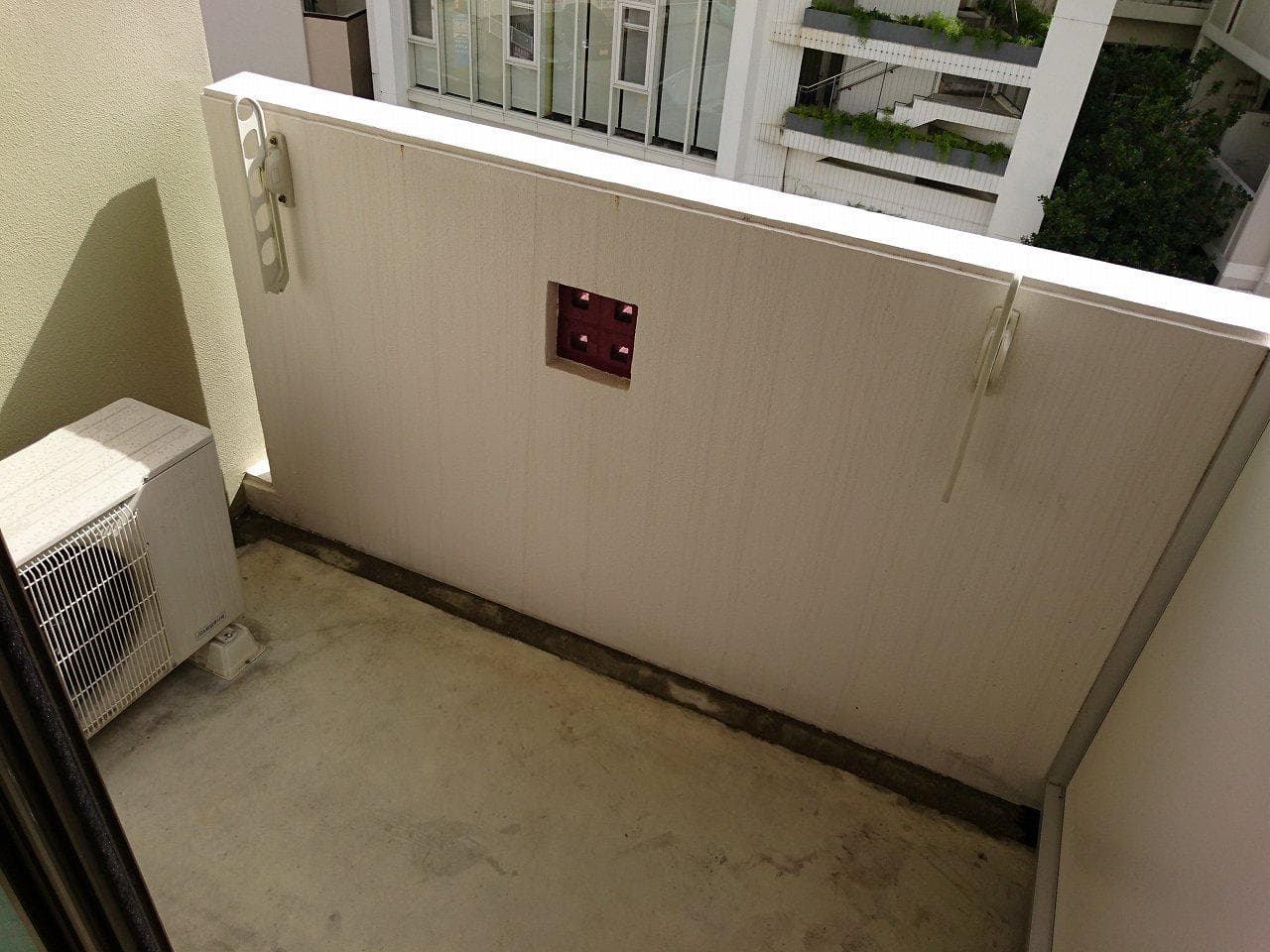 Room image 12