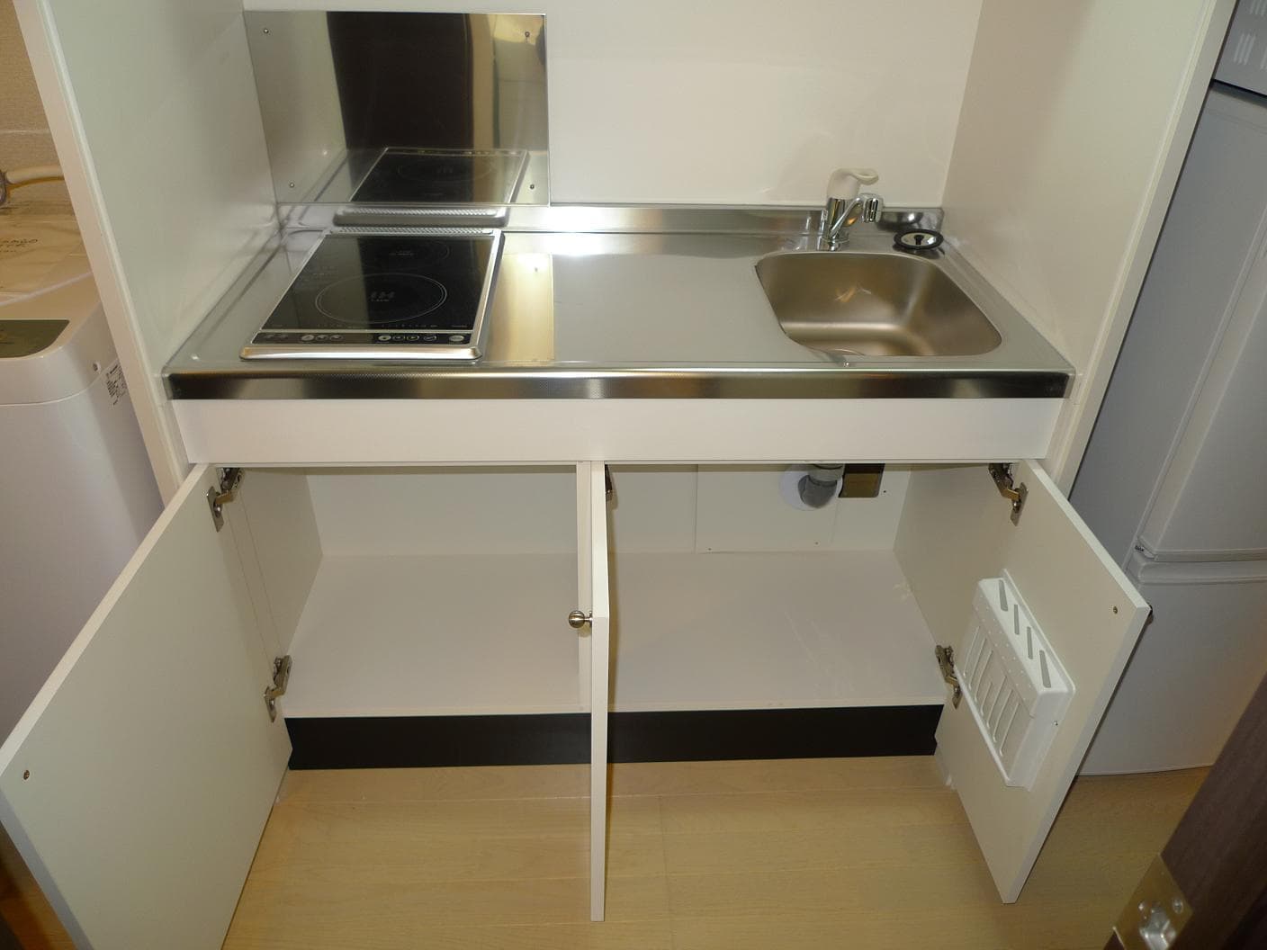 Room image 8