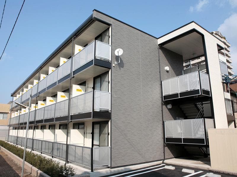 Main exterior of leopalace Riviere