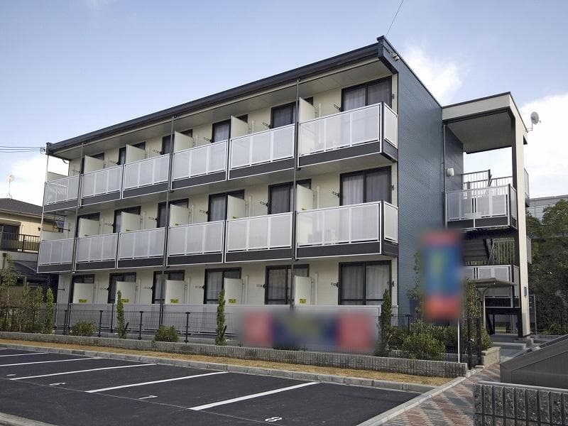 Main exterior of leopalace Anju