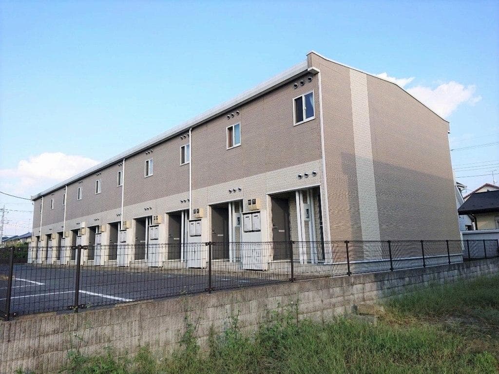 Main exterior of leopalace Albatross