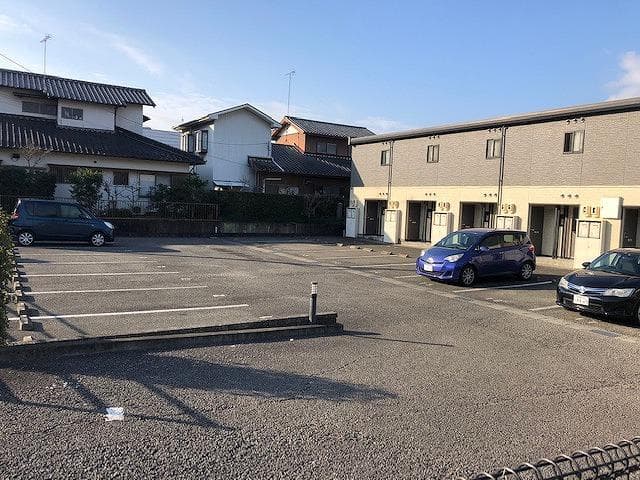 Room image 15