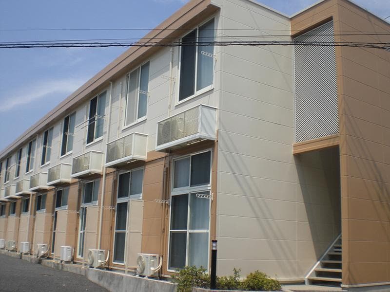 Main exterior of leopalace Teru