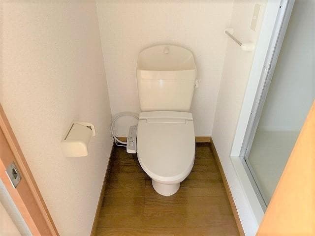 Room image 9