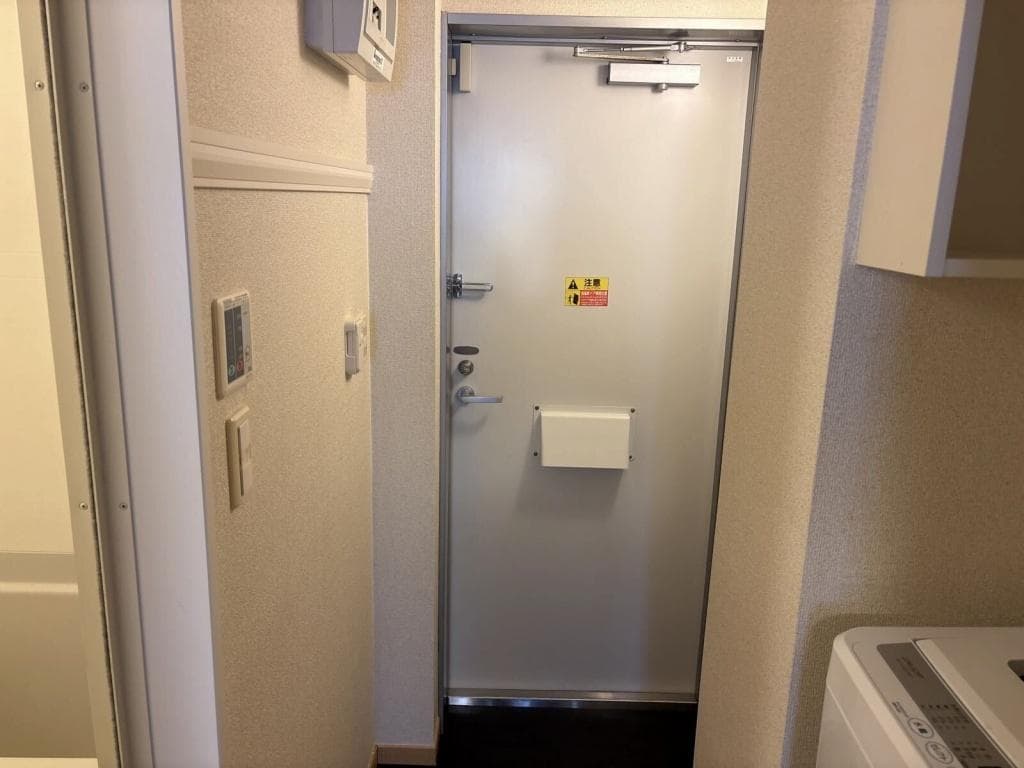 Room image 14