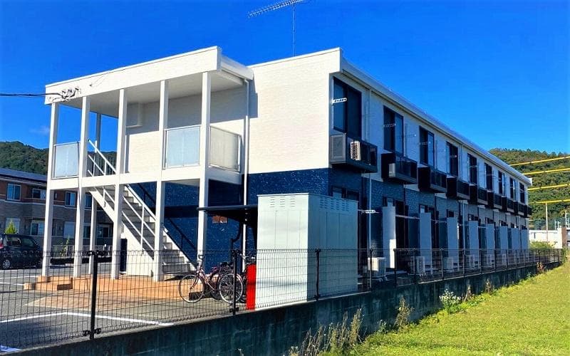 Main exterior of leopalace Riverstone Yorii