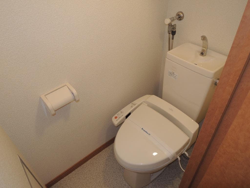 Room image 12