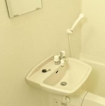 Room image 15