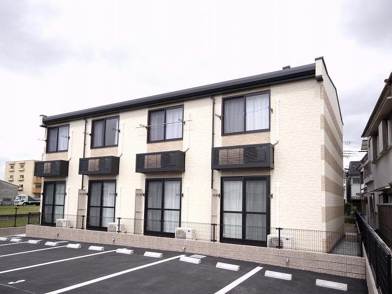 Main exterior of leopalace BELISTA Torikai