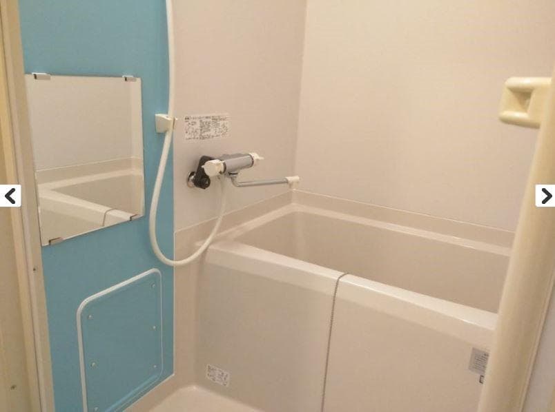 Room image 9