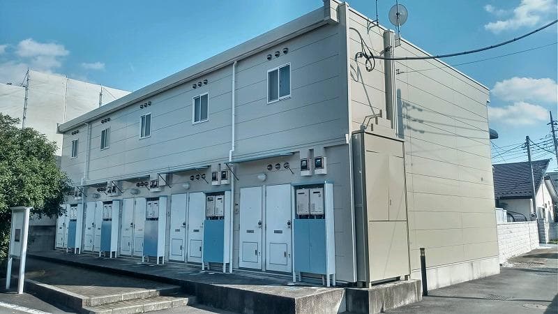 Main exterior of leopalace Rainbow Drops