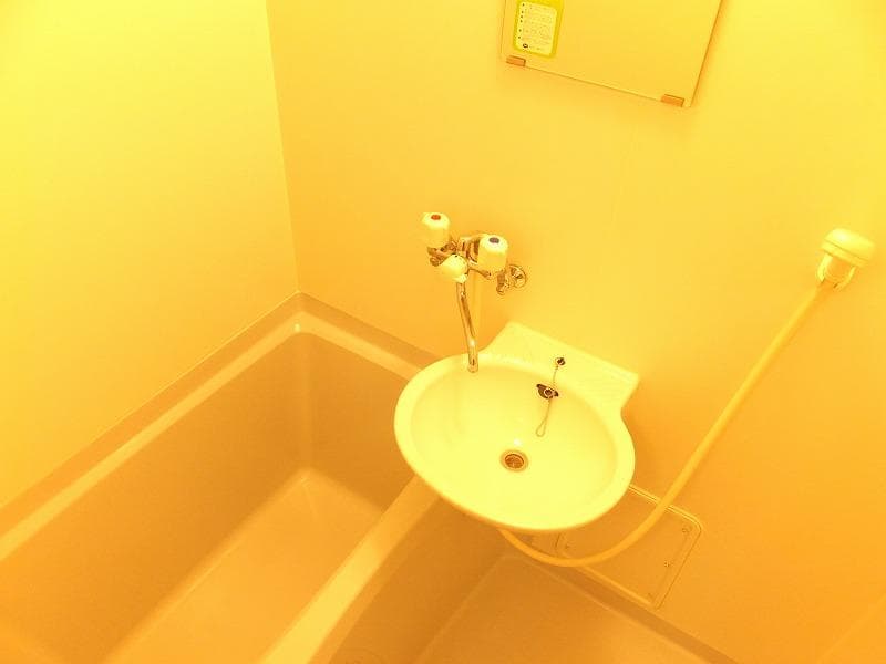 Room image 13