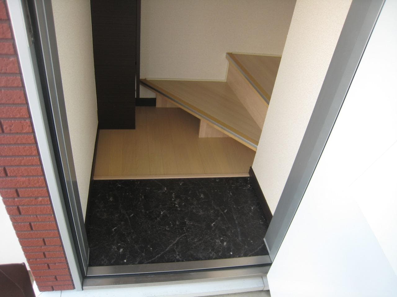 Preview interior of LEONEXT Moon Crystal