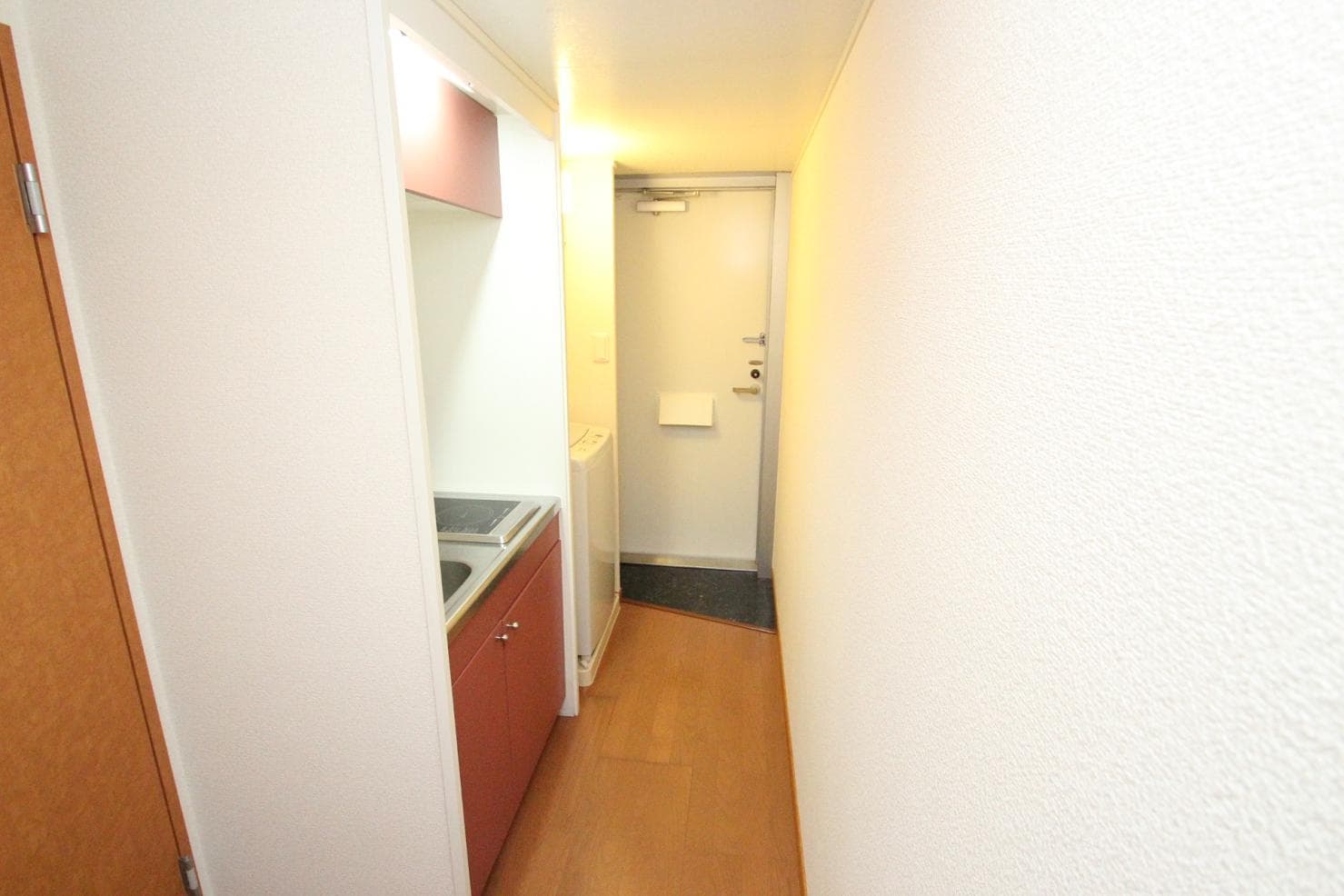 Room image 15