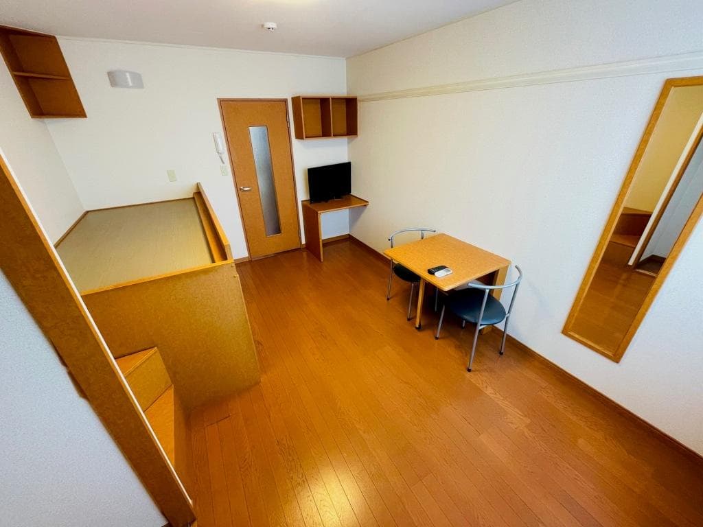 Preview interior of leopalace KEN