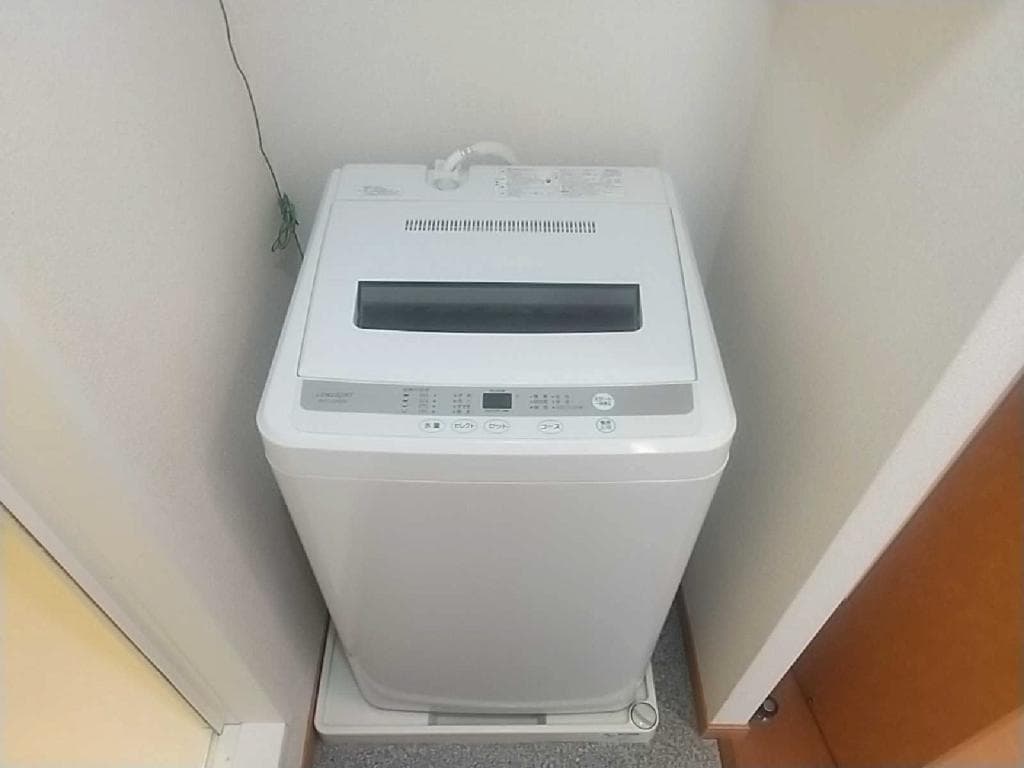 Room image 11