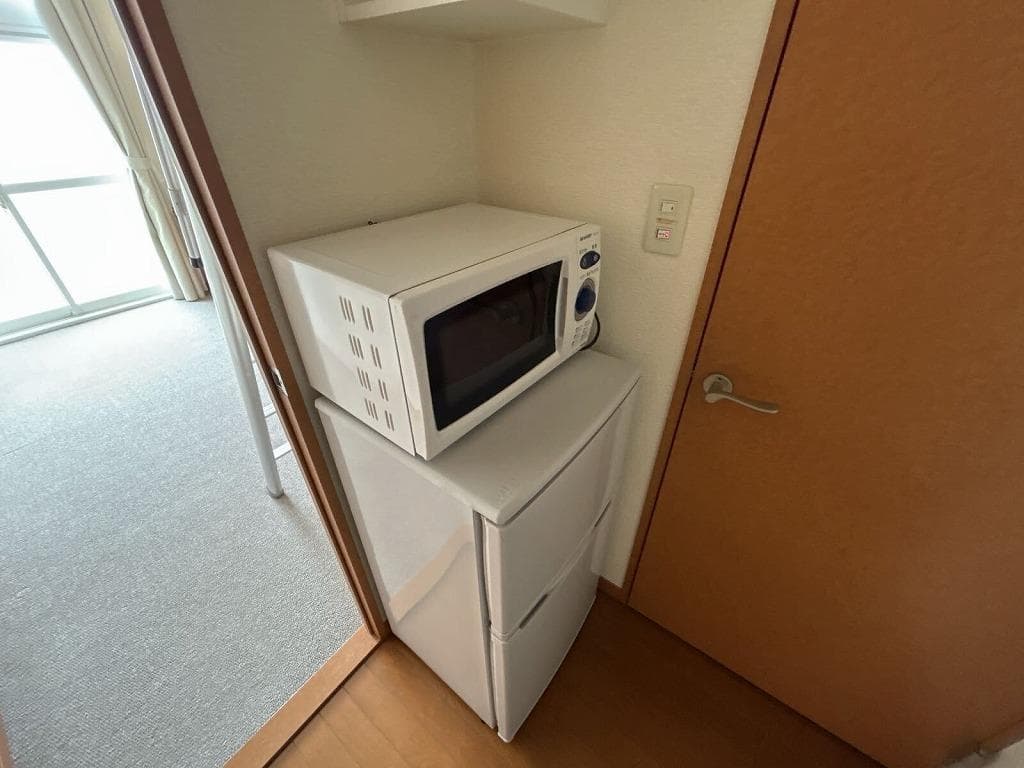 Room image 10