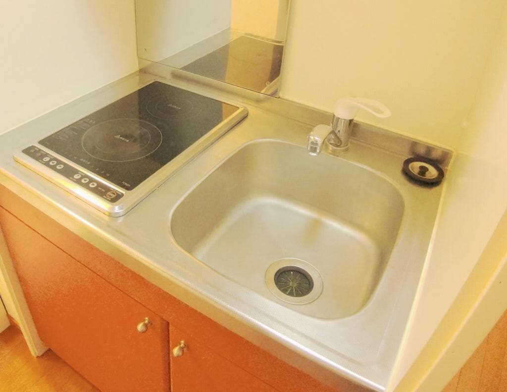 Room image 11