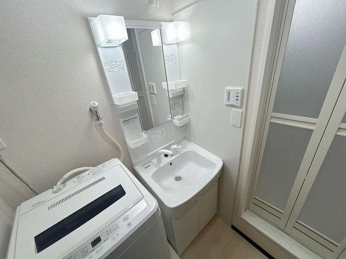 Room image 8