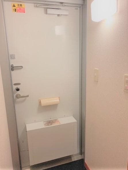 Room image 8