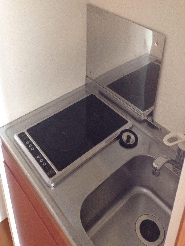 Room image 16