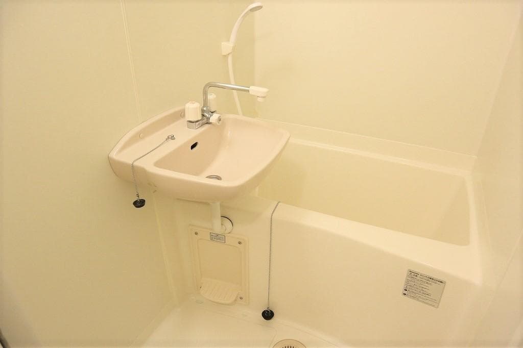 Room image 13