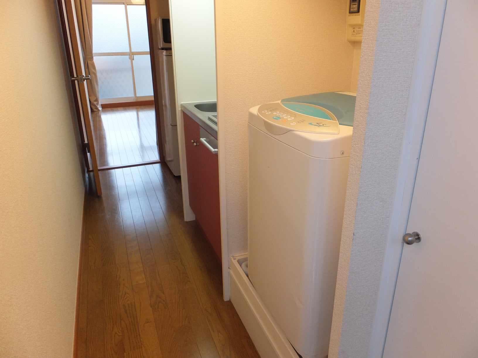 Room image 13