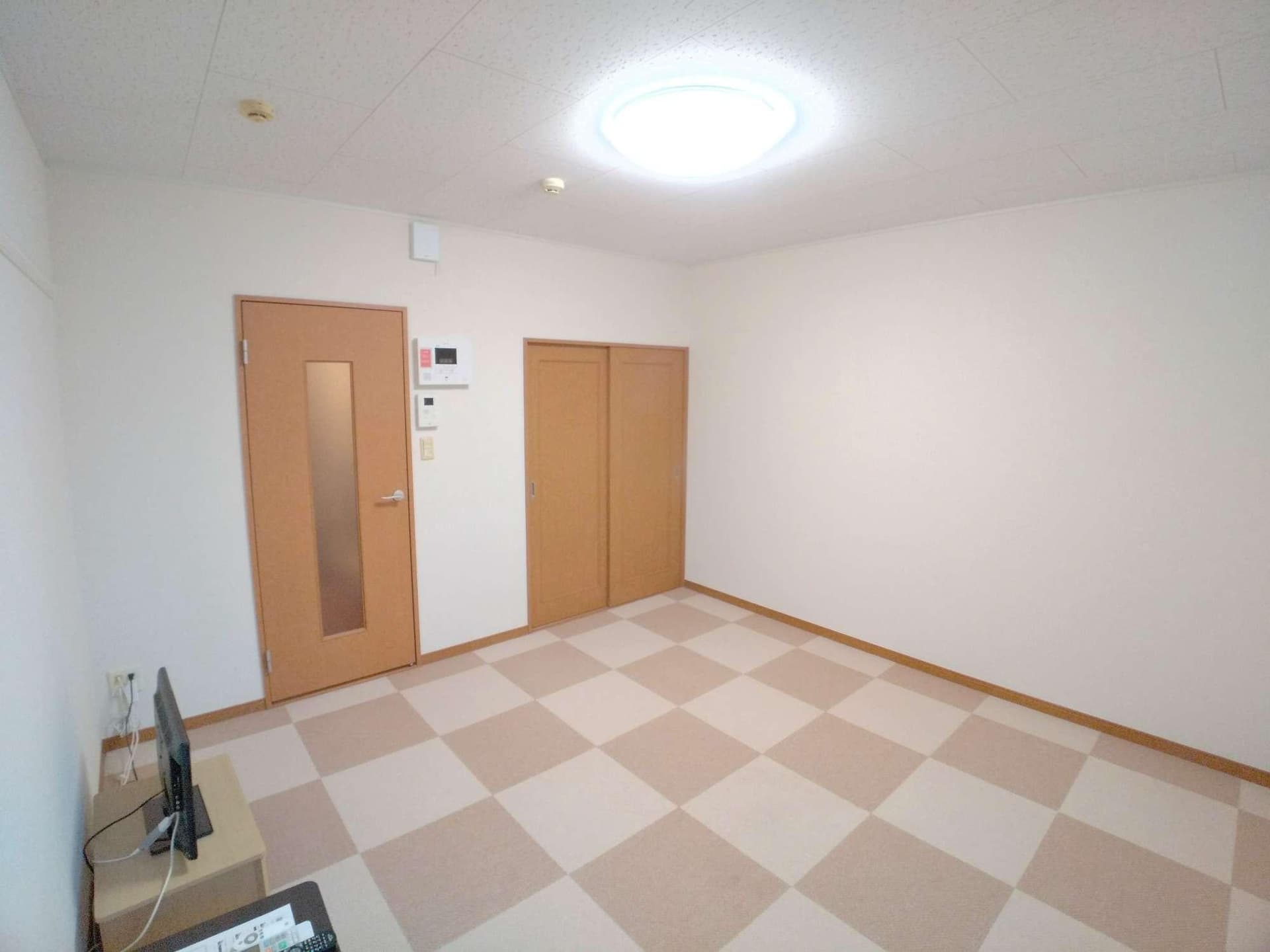 Preview interior of leopalace Sayama Ike