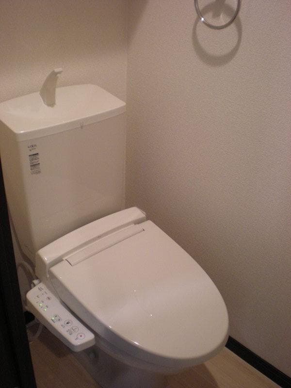 Room image 9